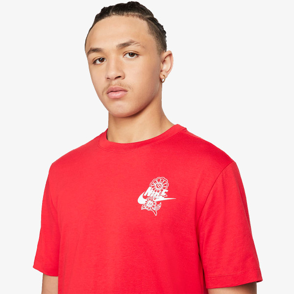 Nike Sportswear 