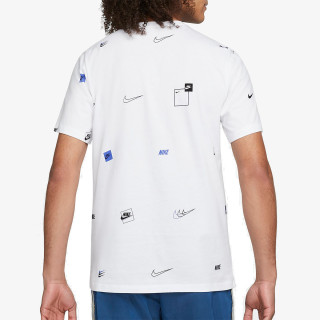 Nike Sportswear 