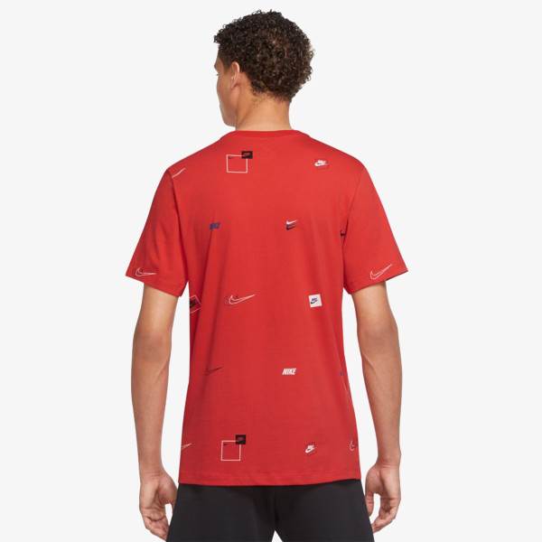 Nike Sportswear 