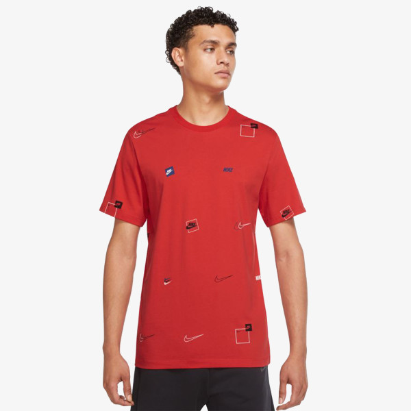 Nike Sportswear 
