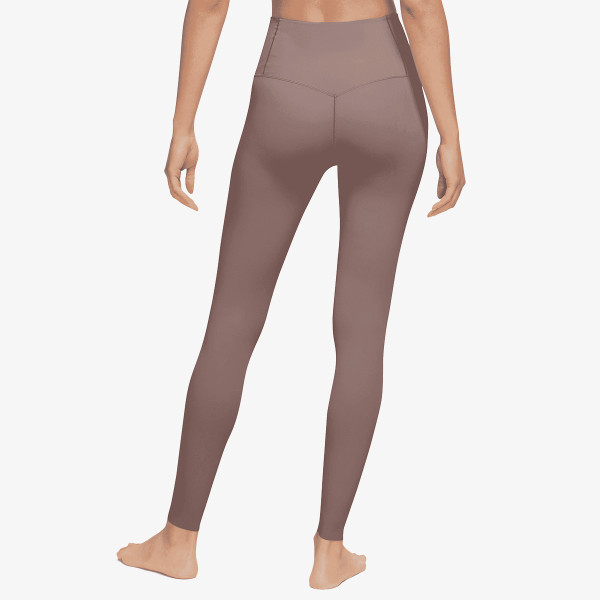 Nike Zenvy 