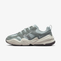 Nike W TECH HERA 