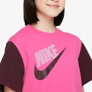 Nike Sportswear Essential 