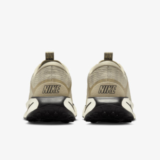 Nike NIKE MOTIVA 