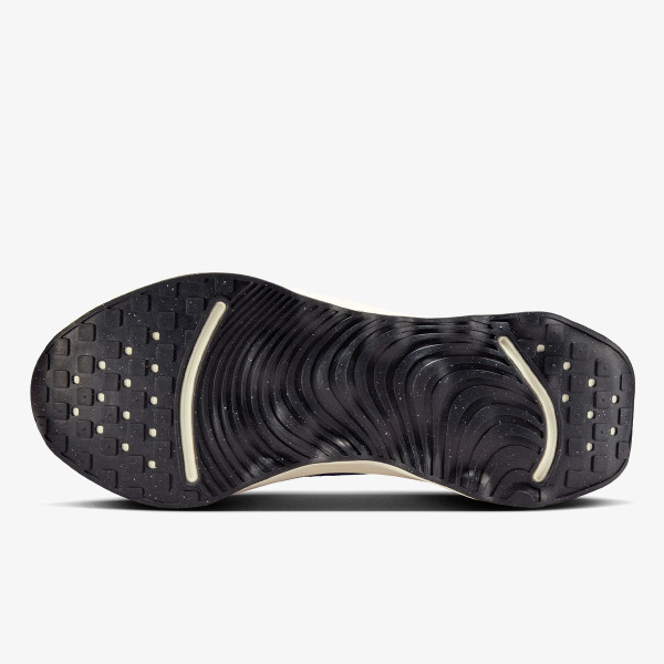 Nike Motiva 