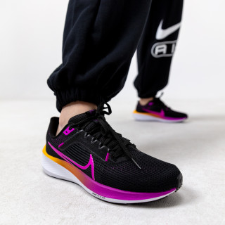 Nike Pegasus 40 