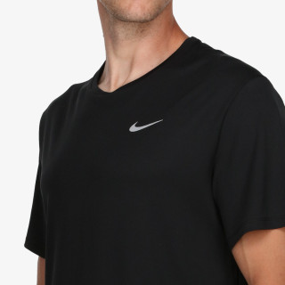 Nike Miler 