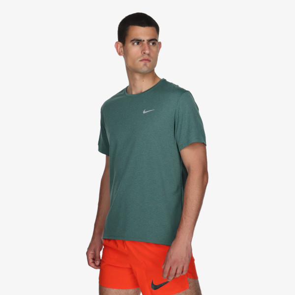 Nike Miler 