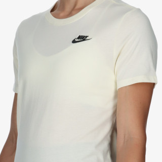 Nike Sportswear Club Essentials 