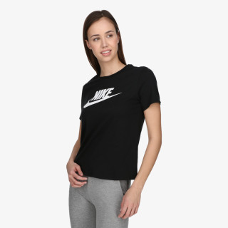 Nike Sportswear Essentials 