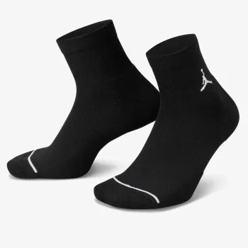 Nike NIKE U J EVERYDAY CUSH POLY ANKLE 3PR - 144 DX9655-010 