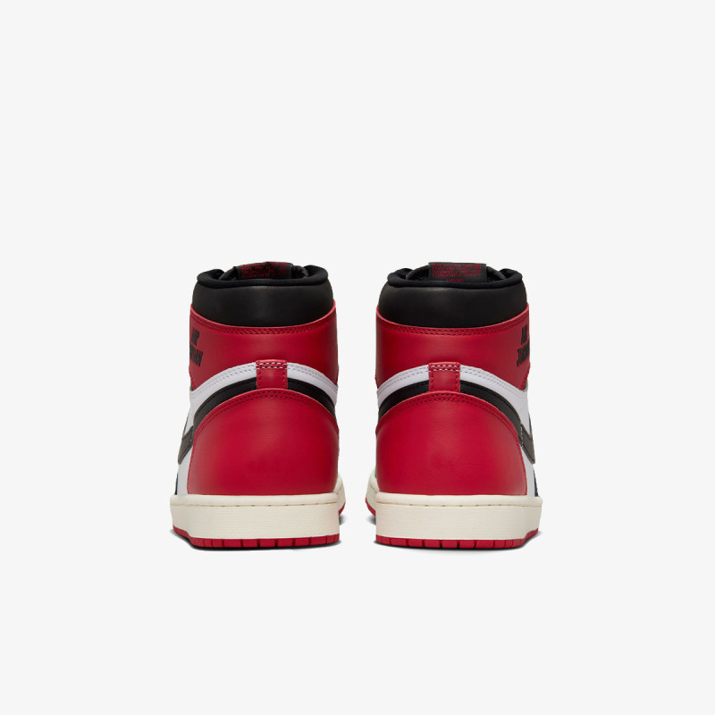 Nike AIR JORDAN 1 RETRO HIGH OG 
