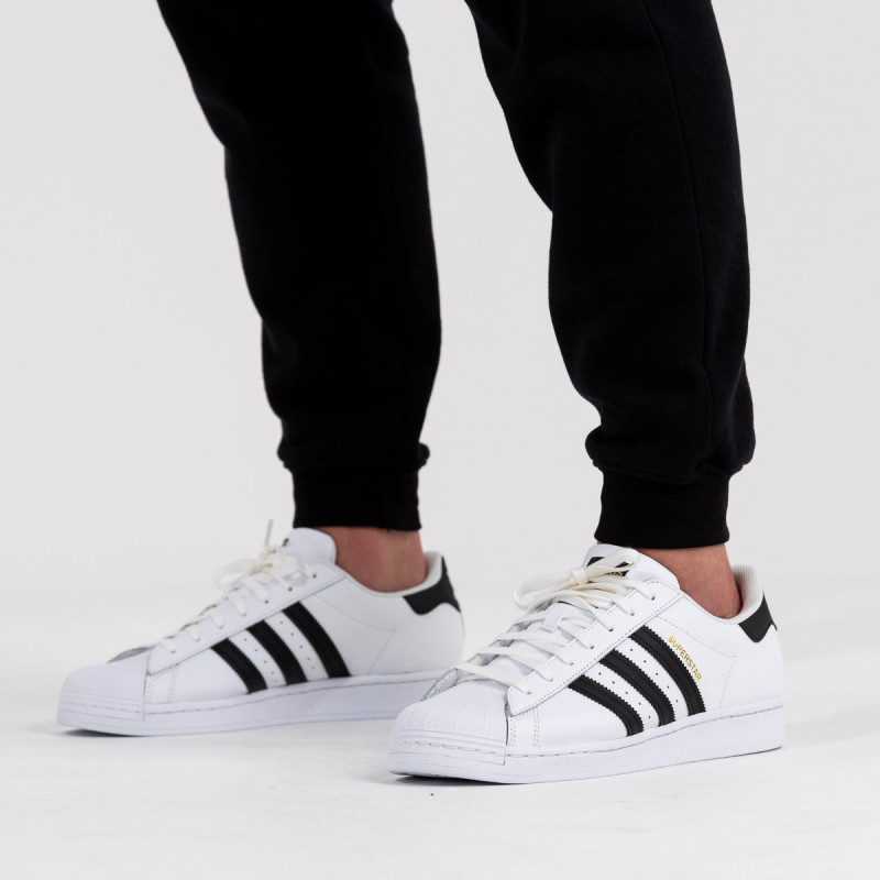 adidas SUPERSTAR 