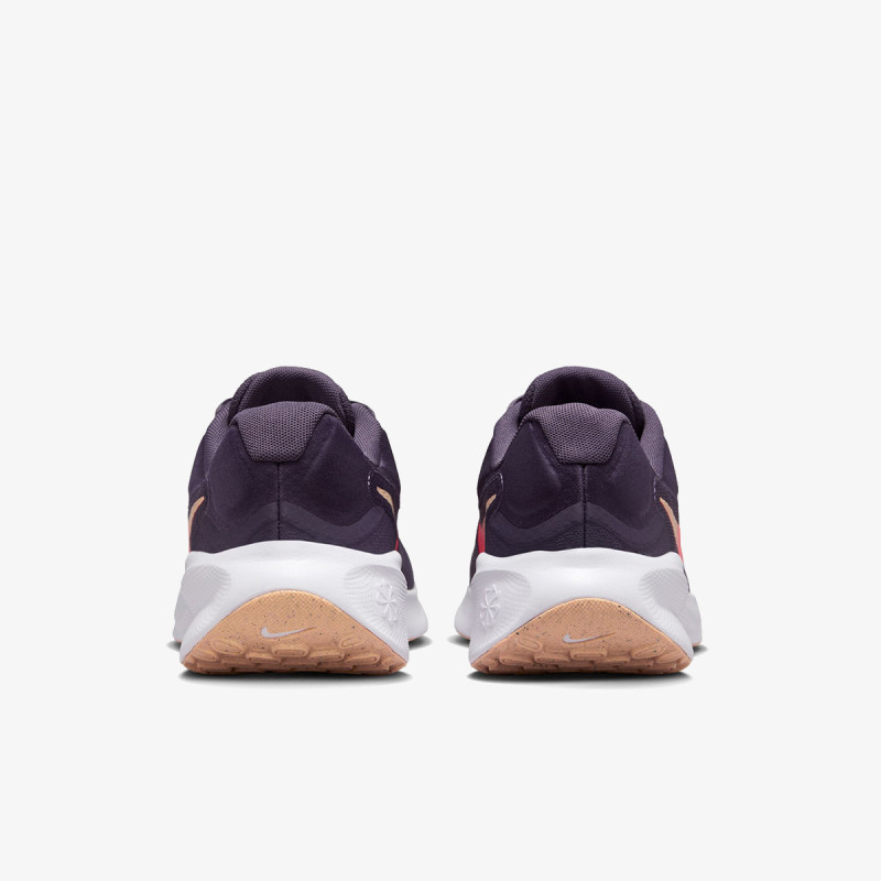 Nike Revolution 7 