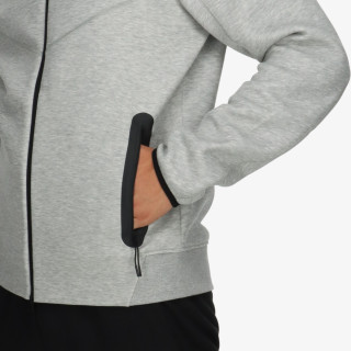 Nike Tech Fleece 