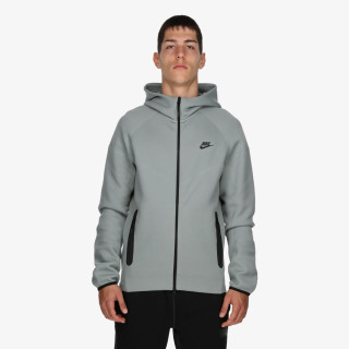 Nike Tech Fleece 