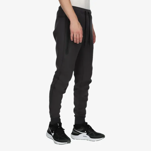 Nike M NK TCH FLC JGGR 