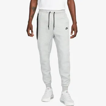 Nike Tech Fleece 