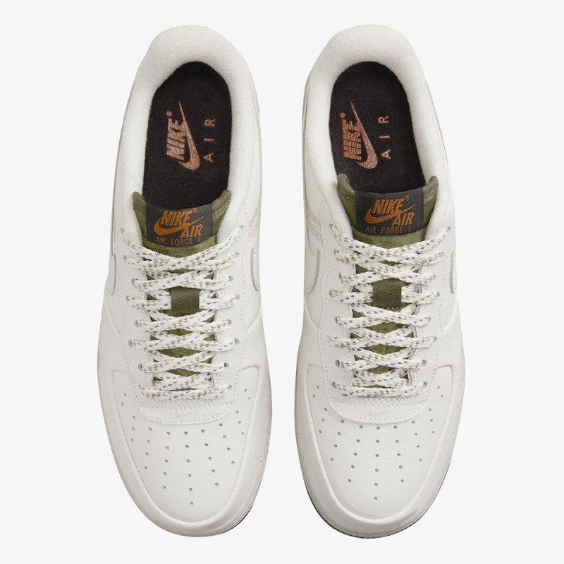 Nike AIR FORCE 1 '07 LV8 