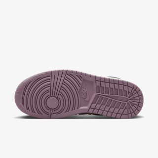 Nike WMNS AIR JORDAN 1 MM HIGH 