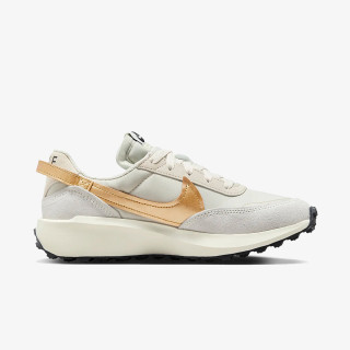 Nike Waffle Debut 