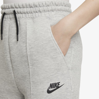 Nike Sportswear Tech Fleece 