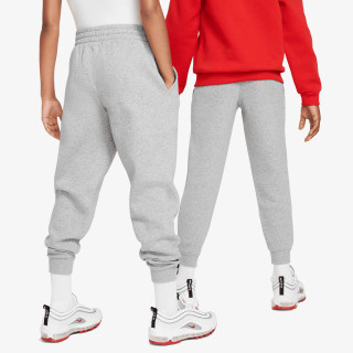 Nike Sportswear Club 