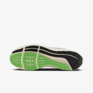 Nike Fast Swoosh 