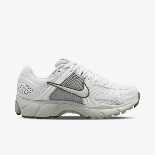 Nike W NIKE ZOOM VOMERO 5 