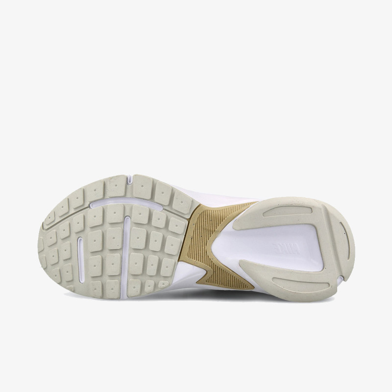 Nike Al8 
