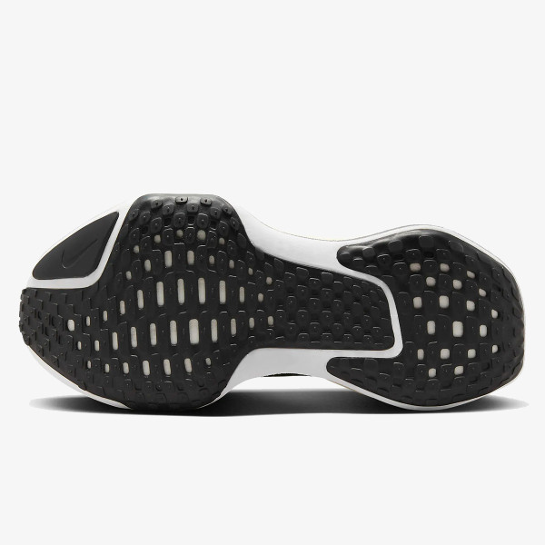 Nike ZoomX Invincible 3 