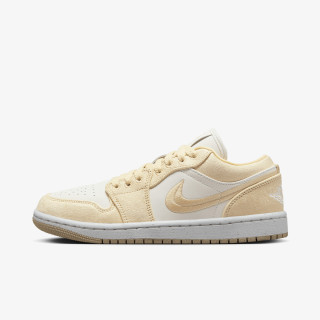 Nike WMNS AIR JORDAN 1 LOW SE TE V2 