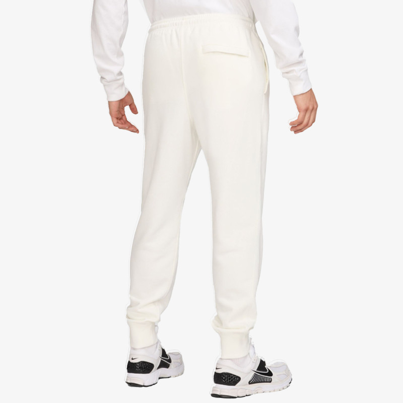 Nike Club 