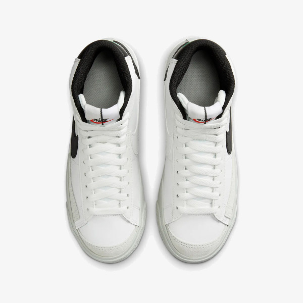 Nike BLAZER MID '77 SE BG 