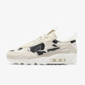Nike W AIR MAX 90 FUTURA T 