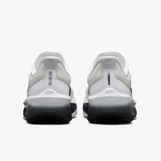 Nike ZOOM FLY 6 