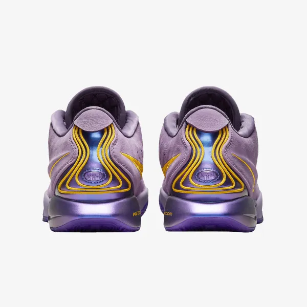 Nike LEBRON XXI 