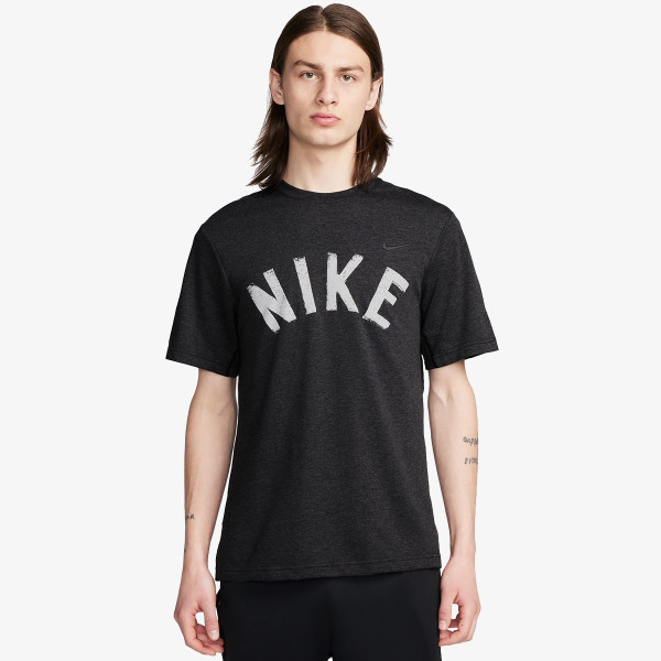 Nike Primary 