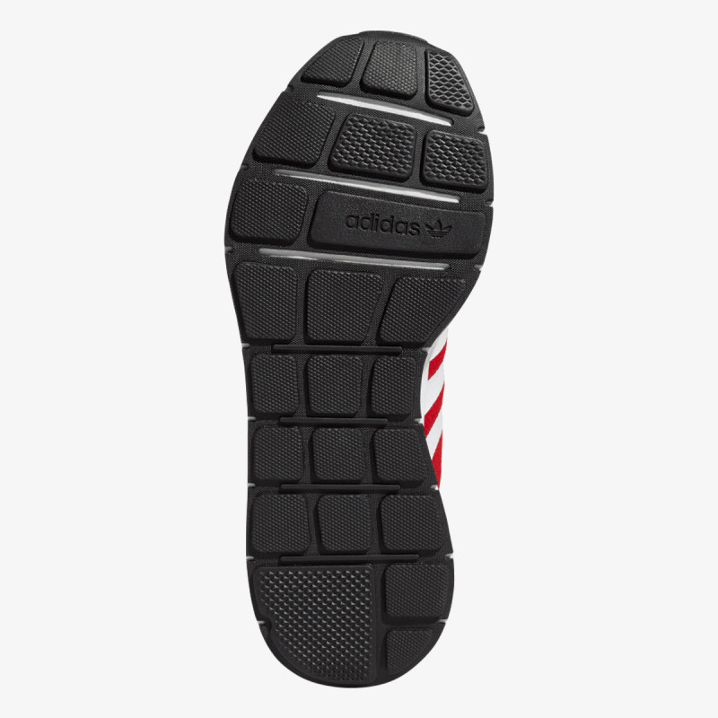 adidas SWIFT RUN X 
