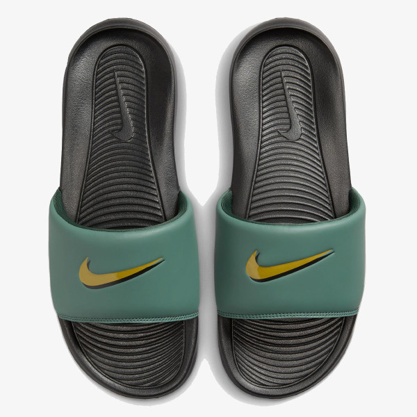 Nike Victori One 