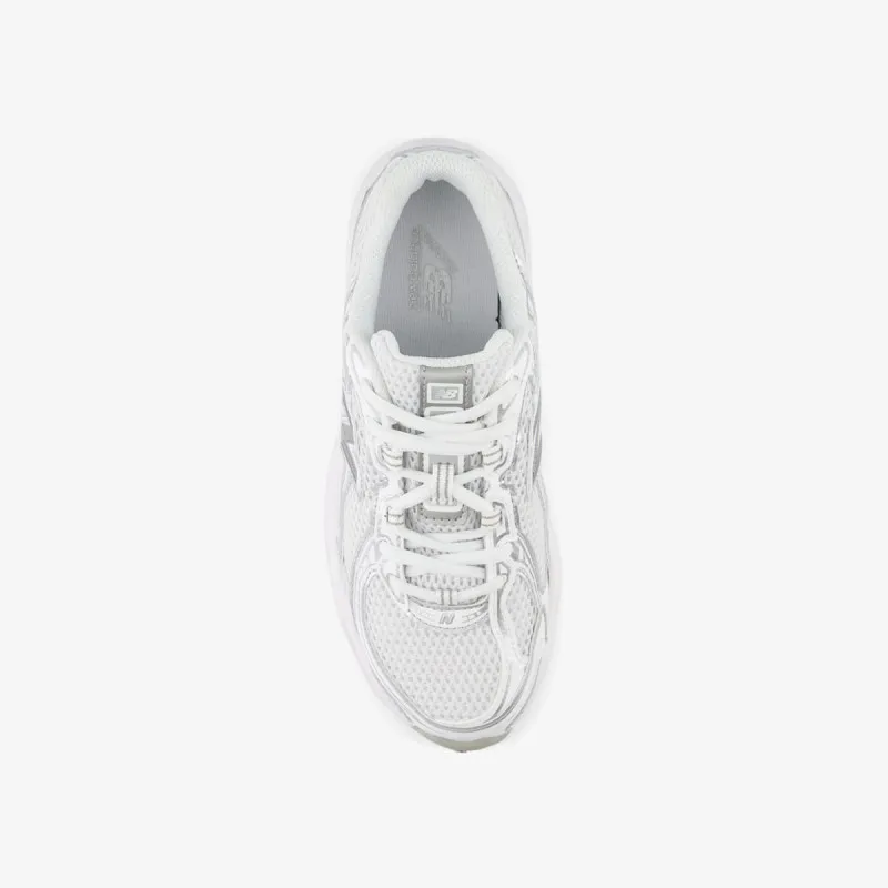 New Balance K 740 