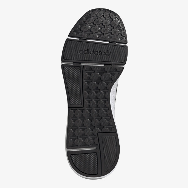 adidas SWIFT RUN 22 
