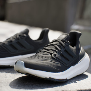adidas ULTRABOOST LIGHT W 