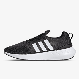 adidas Swift Run 