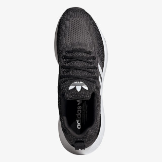 adidas Swift Run 