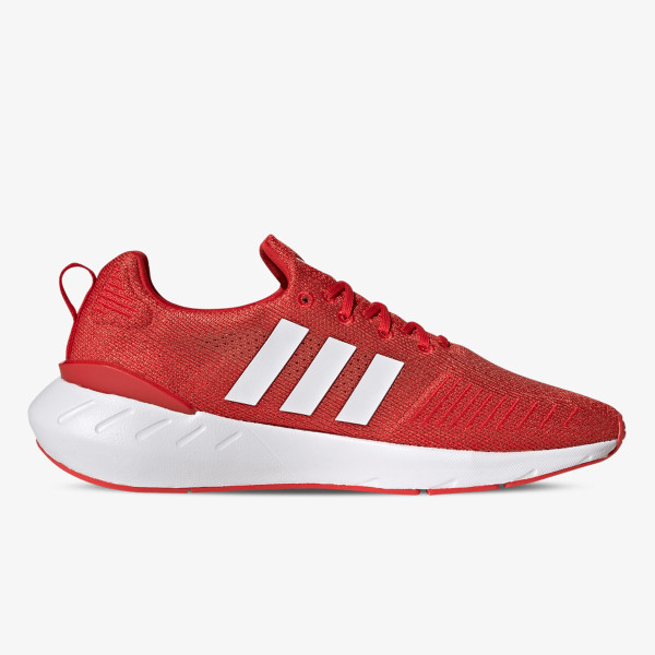 adidas Swift Run 
