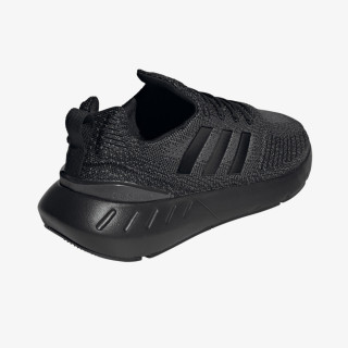 adidas Swift Run 