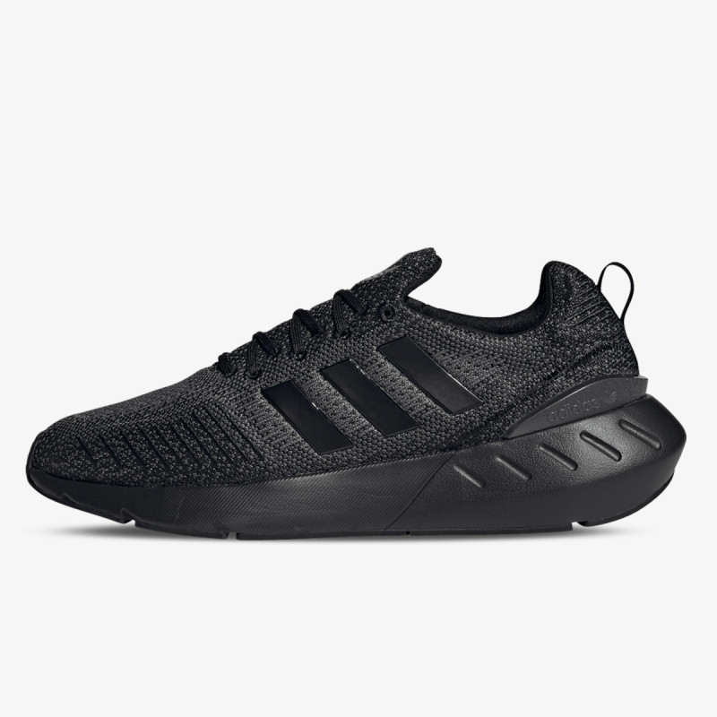 adidas Swift Run 