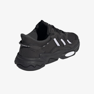 adidas Ozweego 