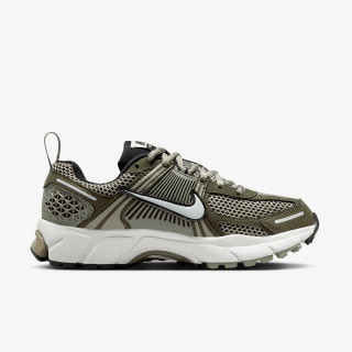 Nike Vomero 5 